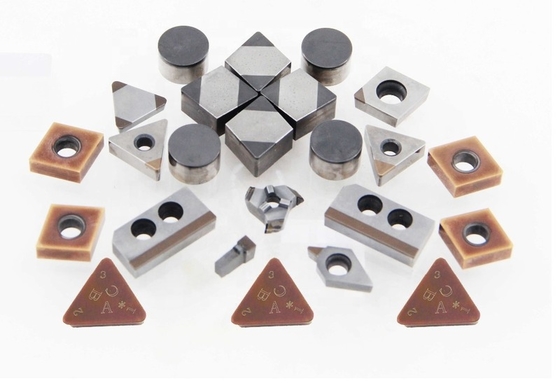 YAMADA Superhard Insert PCD personnalisé pour les outils de tournage de tour
